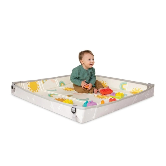 Infantino 45" Foldable Foam Playmat and 14-Piece Soft Building Blocks baby - Picture 2 of 10